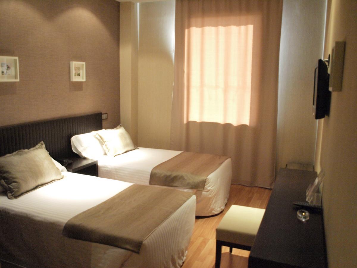 Dinastia Hotel Getafe Exterior photo
